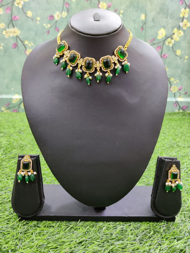Green Jewellery Set 7APR13E