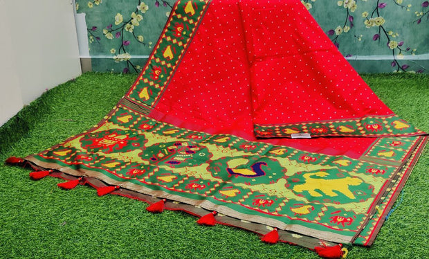 Red Banarasi Pattu 10APR1E