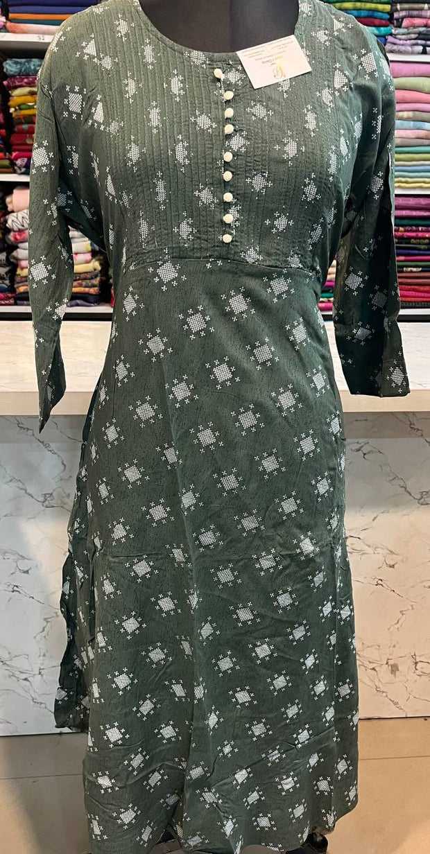 Light Green Top 16 D5-11E