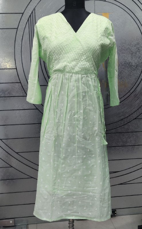 Green Dress 26 E5-12E