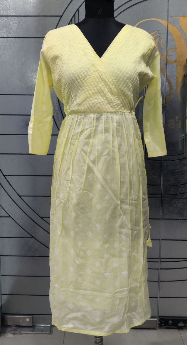 Yellow Dress 26 E5-11E