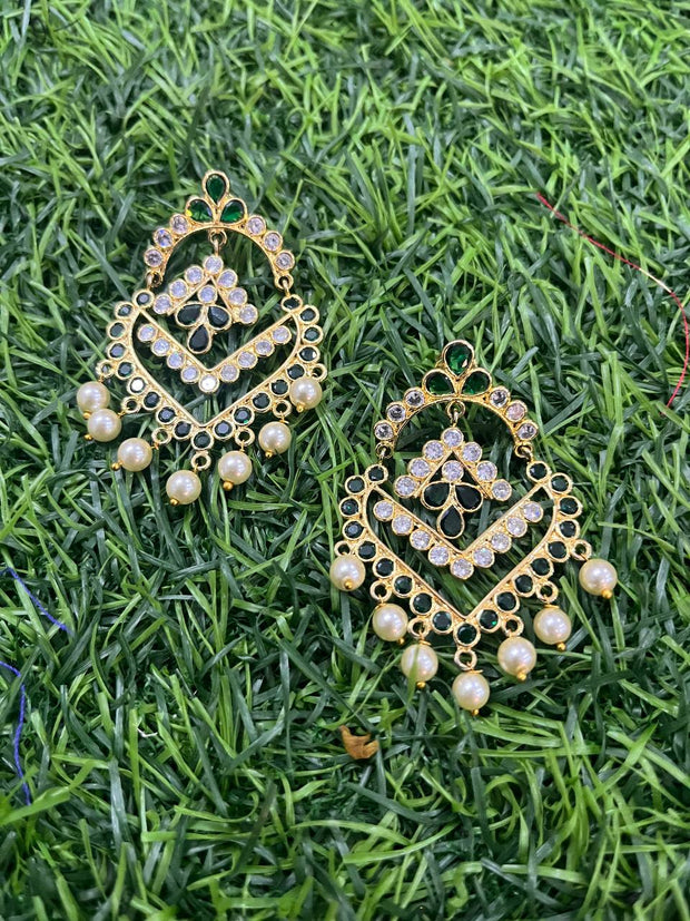 Green Uncut Earrings 27 E5-10E