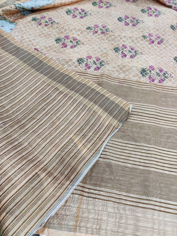Peach Linen 8FEB2E