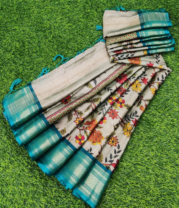 Beige Narayan Peth 27MAR5E