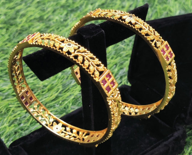 Bangles Set 29DEC7E