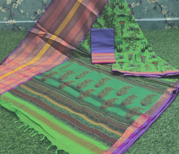 Parrot Green Narayan Peth 18JAN3