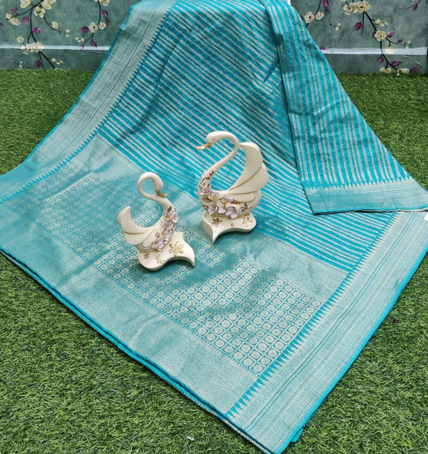 Lux Green Jute Pattu 5DEC16