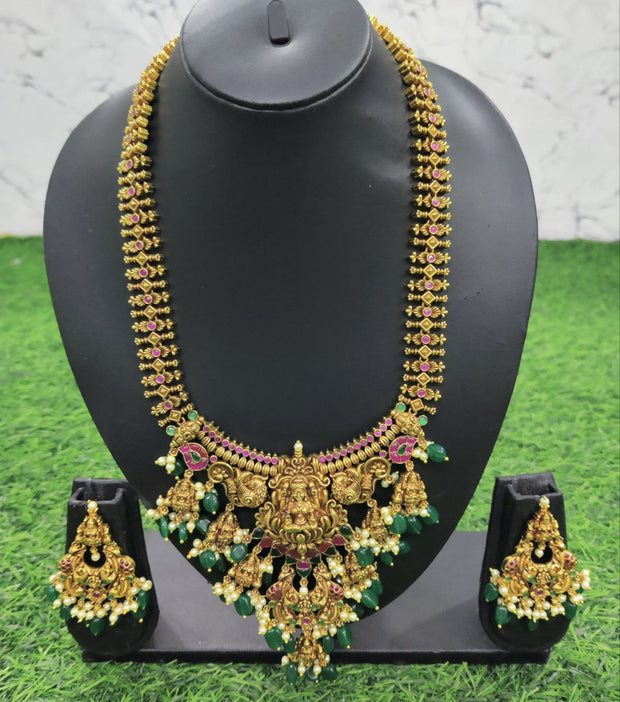 Green & White Pearls 23 J5-4E