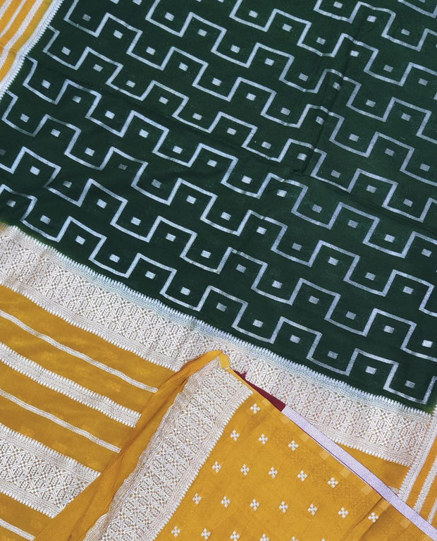 Bottle Green Raw Mango 8 A5-7