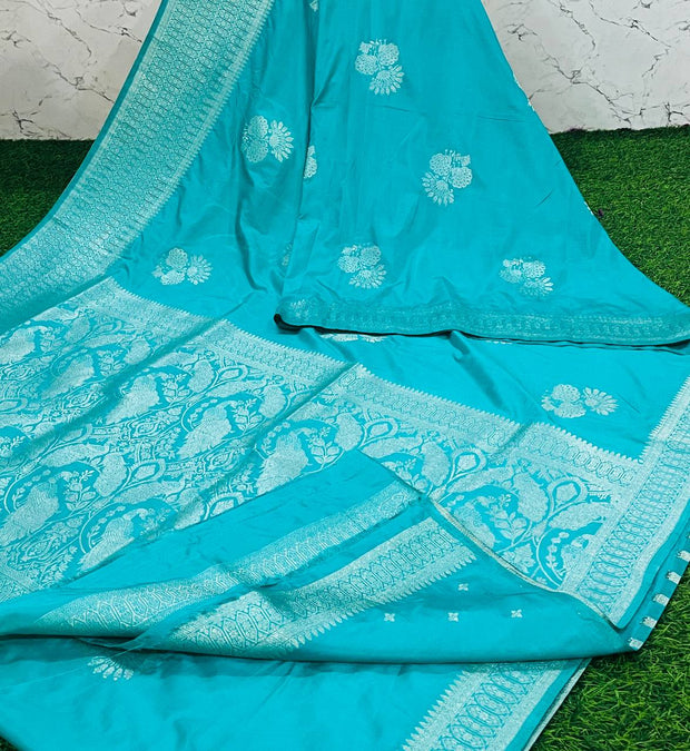 Lux Green Vintage Banaras 18 J5-4