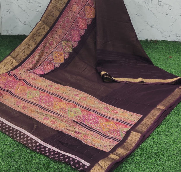 Brown mysore crape 19 I5 6E