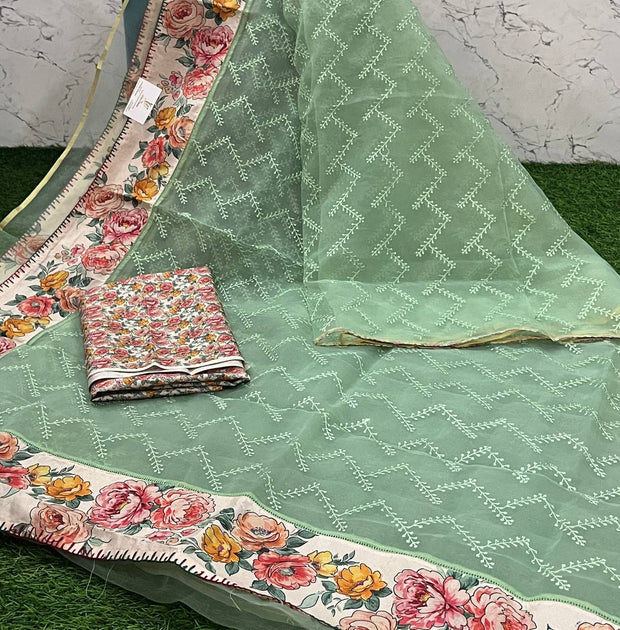 Lux Green Organza 24 L4-9