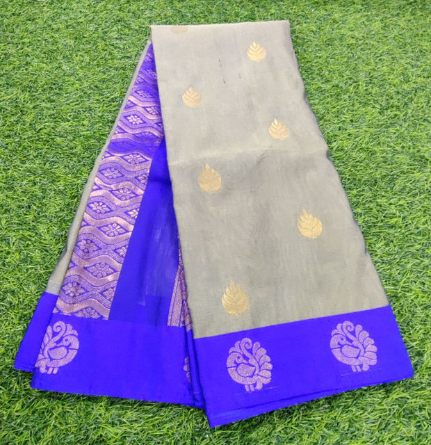 Grayish green 27 J5 3E